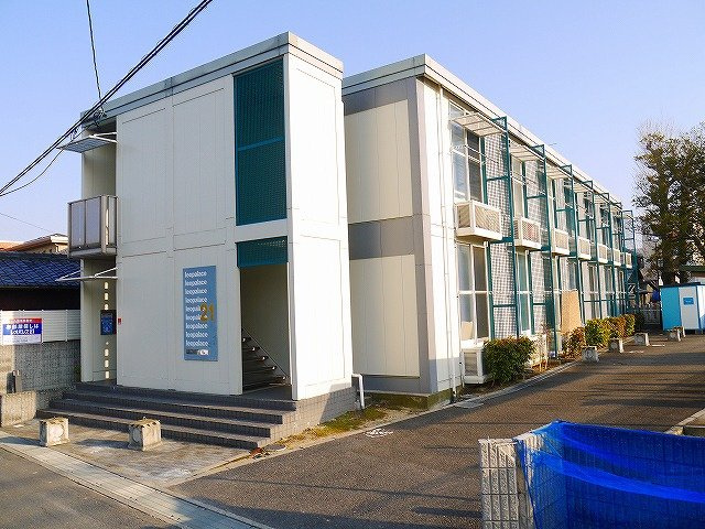 レオパレス茶園場の外観|落ち着いた雰囲気の外観です