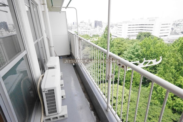 【バルコニー】