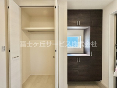 【収納】 | 豊川市幸町 2期 新築一戸建て 3号棟 | 大きなスペースがあり、収納には困りません