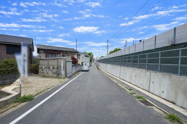 桃山長岡越中南町の前面道路含む現地写真