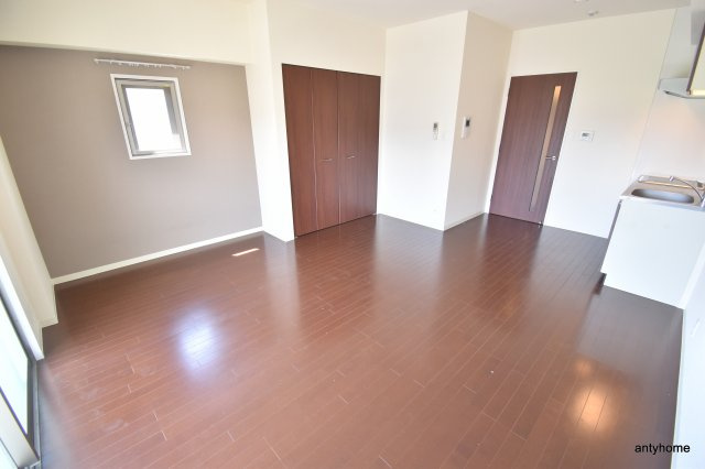 小西マンション　仲介手数料無料の居間・リビング