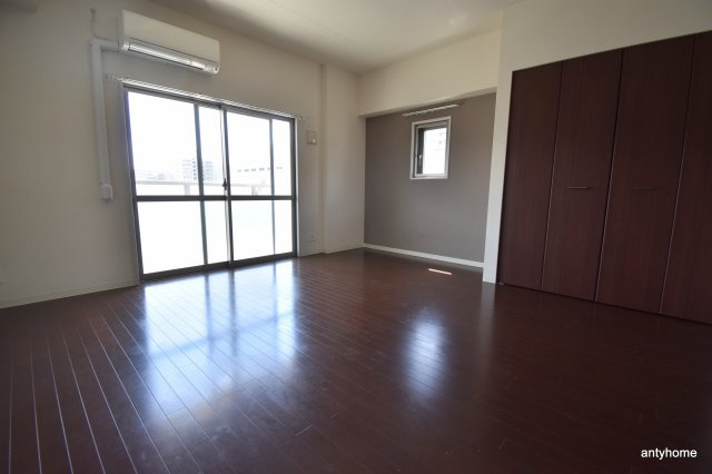 小西マンション　仲介手数料無料の寝室