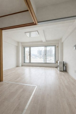 【カーサ雅元町】　北海道札幌市不動産投資1棟売りマンション「元町駅徒歩5分」の居間・リビング