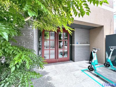 【エントランス】 | S-RESIDENCE葵 | ゆとりのあるエントランスです
