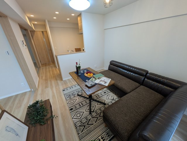 【居間・リビング】元住吉マンション 