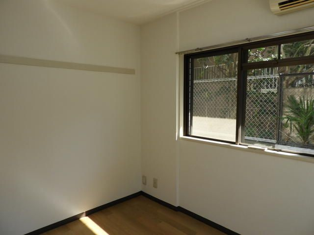 クアルト上井草の寝室