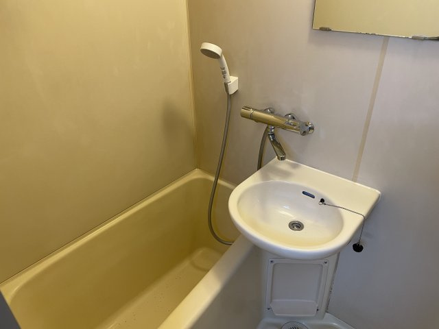 キャメル東砂の浴室