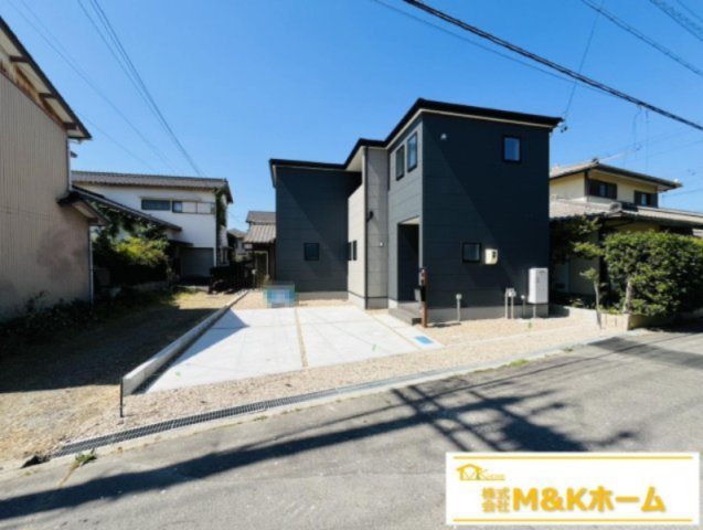 半田市成岩東町　全1棟の外観|R8.5.2撮影　建物完成しました！　並列駐車2台可能☆