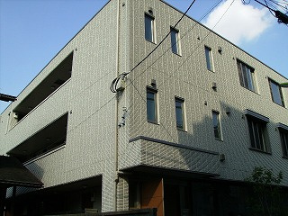 ジュネ三軒茶屋