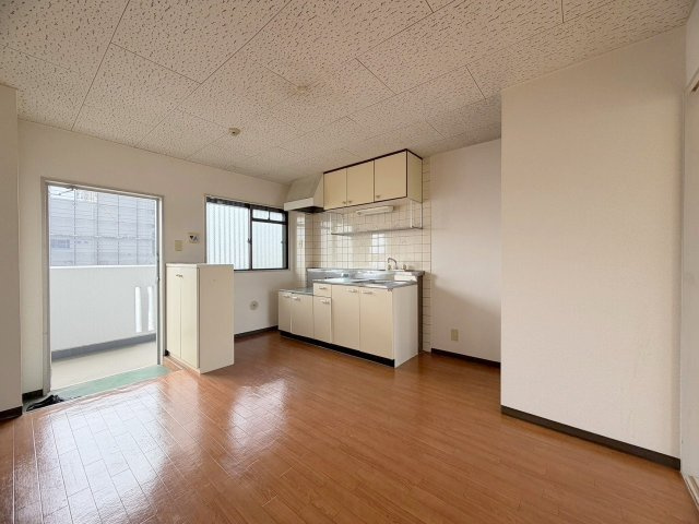 芦屋ビレッジの居間・リビング