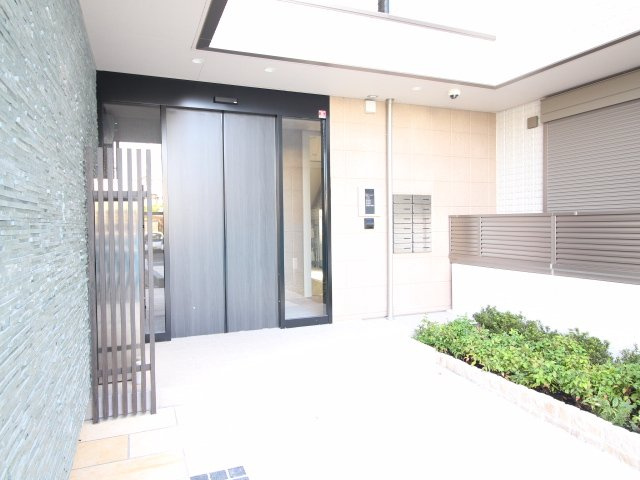 MY lanaiのエントランス