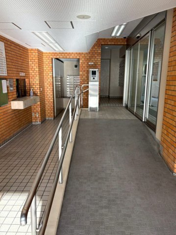 ソフトタウン晴海のエントランス|ソフトタウン晴海：「勝どき」駅徒歩９分！