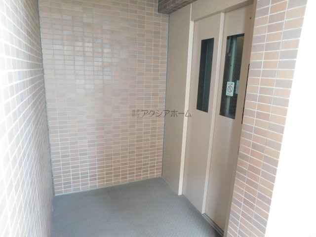 キャッスルマンション入間駅前のその他|エレベーター
