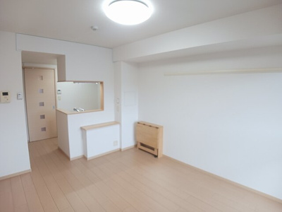  | インプレス