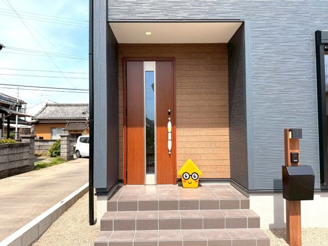 島田市道悦4丁目のエントランス