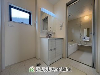【洗面所】 | Livele Garden.S　第20栃木大平町西水代　1号棟 | 伸びるホースの洗面台☆お掃除や洗髪にとても便利です☆