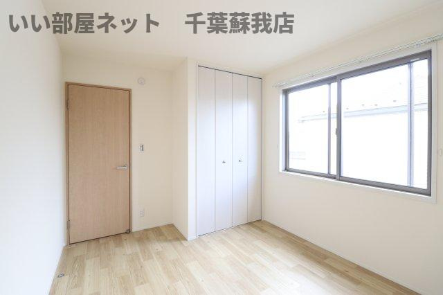 グリーンヴィラの寝室|開放的な寝室です
