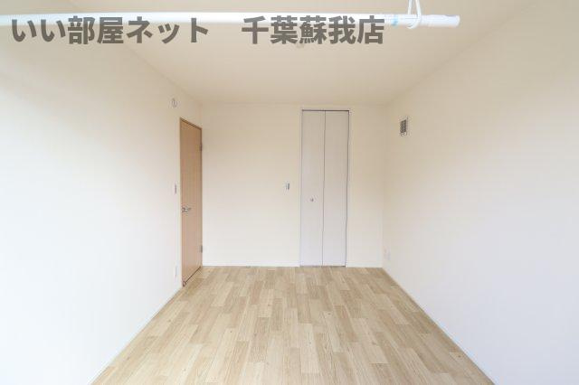 グリーンヴィラの寝室|ゆとりの広さです