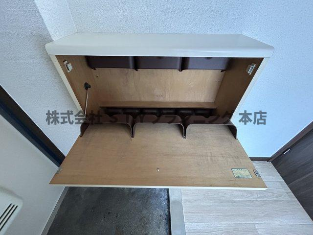 仲介手数料0円！サンハイツの玄関