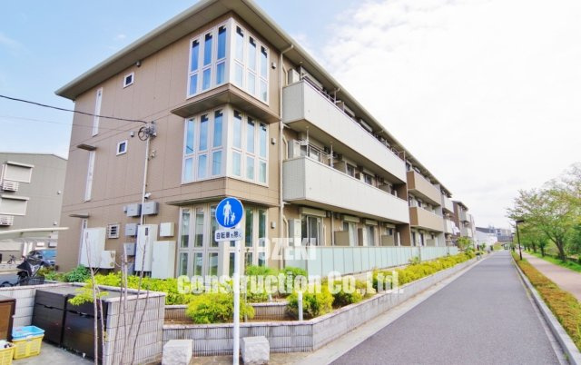 ロイジェントパークスⅡA