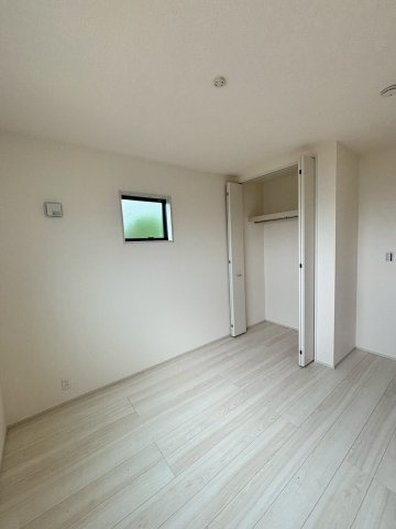 ●鈴鹿市若松北 第8 新築戸建の洋室