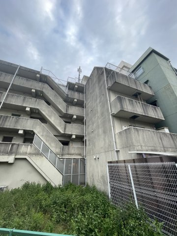 平野エスペランスの外観