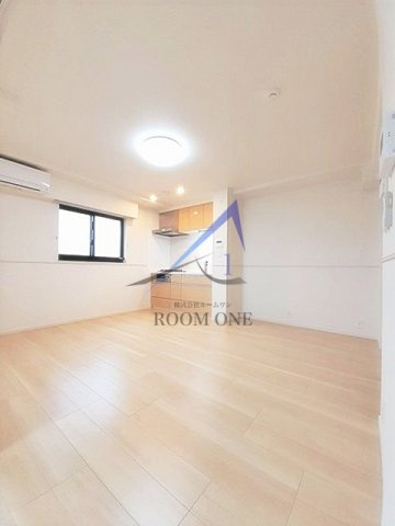 アジュール千川の居間・リビング|洋室のお部屋です。