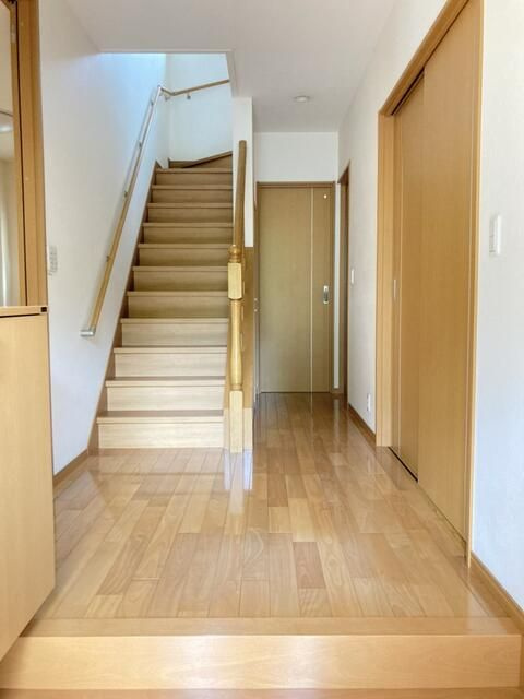 熊本市西区島崎２丁目の一戸建ての玄関