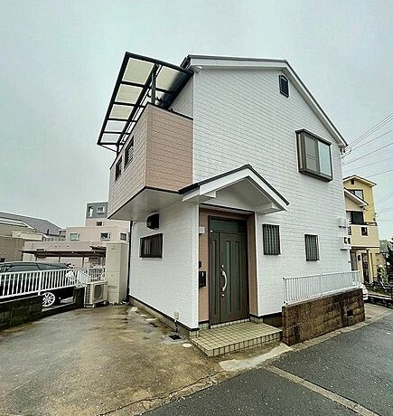 吹田市山田東1丁目　中古戸建の外観