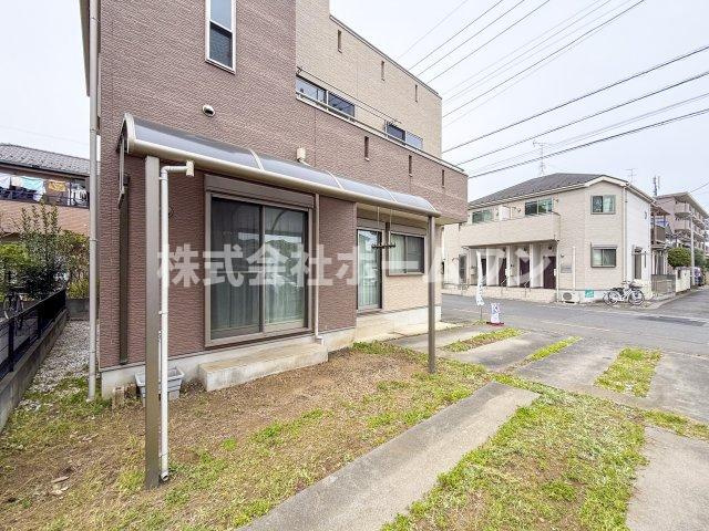 羽村市神明台4丁目　中古戸建の庭
