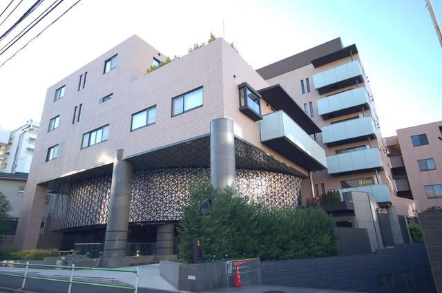 ＴｈｅＵｐｐｅｒＲｅｓｉｄｅｎｃｅｓ　ａｔ　Ｍｉｎａｍｉ－ａｏｙａｍａの外観