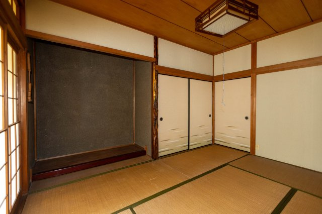 揖保郡太子町福地　中古戸建の和室