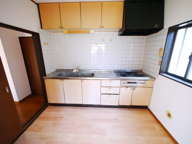山武市埴谷　中古戸建のキッチン|内装一部リフォーム令和8年4月完了 平成6年9月築 4LDK 自然豊かな閑静な分譲地内 