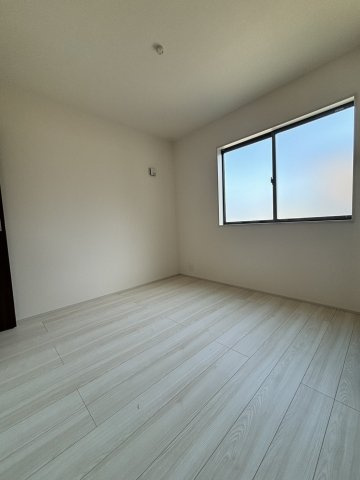鈴鹿市北玉垣町第5 新築戸建 【全2棟】の洋室