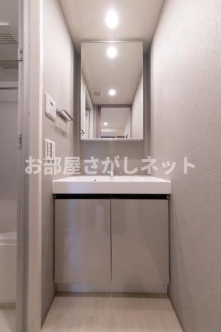 プラウドフラット文京千駄木【高級賃貸・ブランドマンション】の独立洗面台