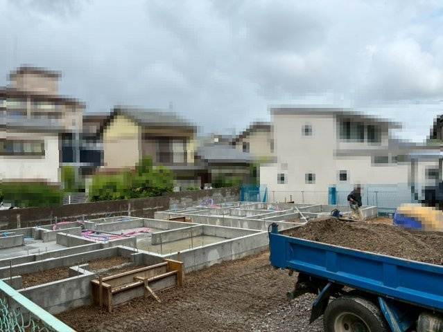 【江ノ口小4分×並列3台可】高知市新本町1丁目建売①　新築一戸建ての区画図|全2区画☆駐車3台完備