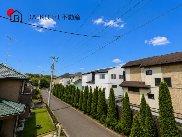 【前面道路含む現地写真】 | 毛呂山町目白台2丁目　中古戸建