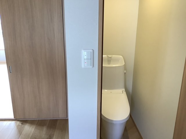 【トイレ】 | 舞子台１丁目　中古戸建