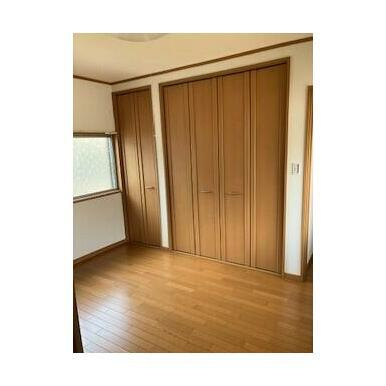 揖保郡太子町原　中古戸建の洋室