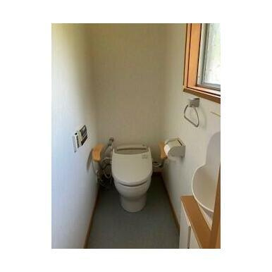 揖保郡太子町原　中古戸建のトイレ