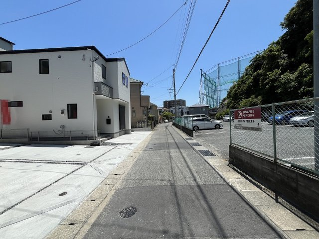 【その他】 | 福岡市西区小戸1丁目4期　4号棟（全4棟）【仲介手数料無料・0円】 | 現地写真。前面道路です。