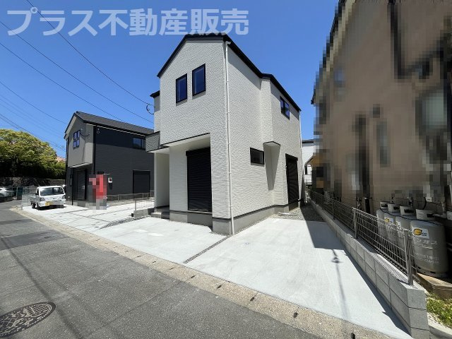 【外観】 | 福岡市西区小戸1丁目4期　4号棟（全4棟）【仲介手数料無料・0円】 | 現地写真。同じ物件を見るなら、プラス不動産販売にお任せ下さい。