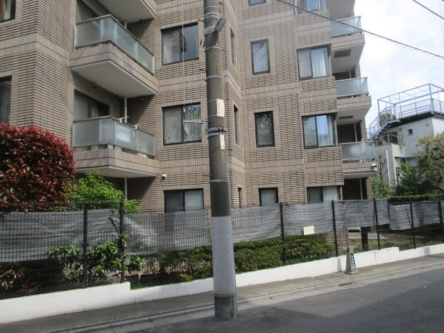 文京区千駄木５丁目の中古マンション