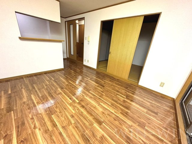 シルクヴェールフジ Aの居間・リビング