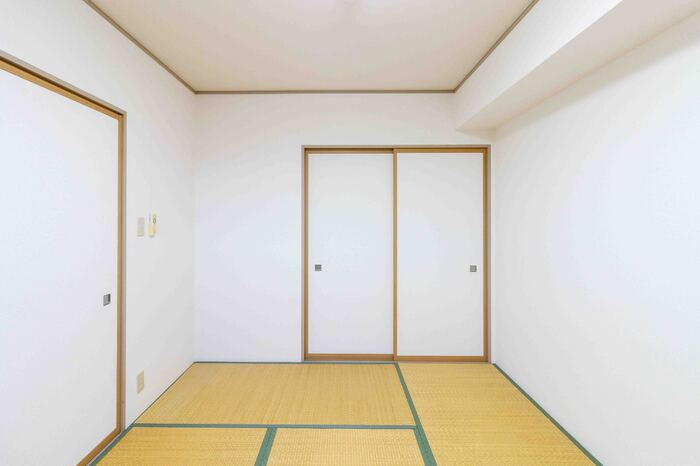 カーサ・コンフォールの洋室