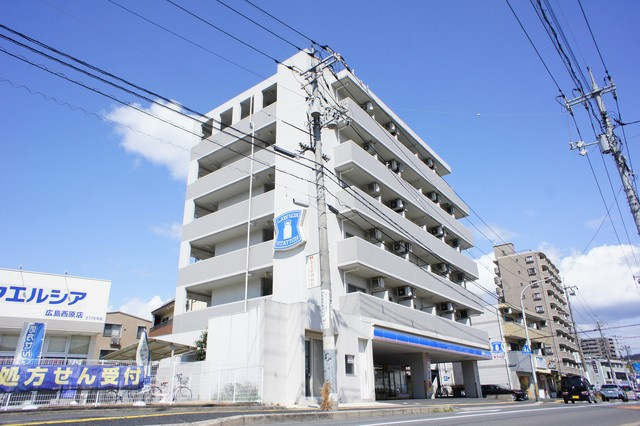 グラビスコート西原駅前の外観