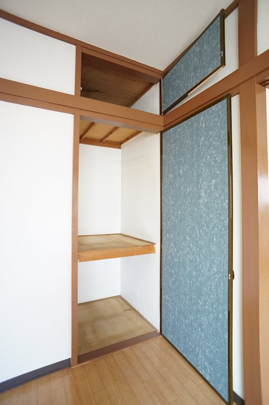 ハイツ岡田の収納