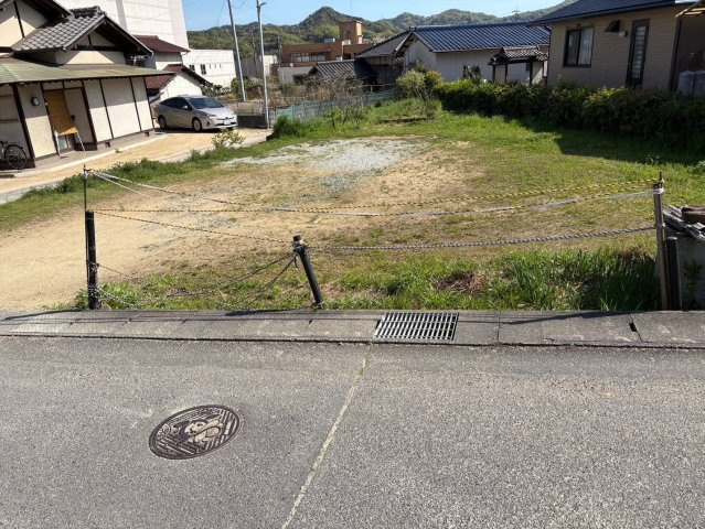 里見貸戸建の駐車場|２台分