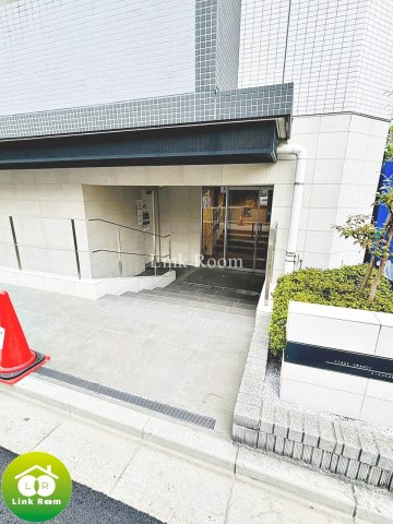 ステージグランデ菊川のエントランス