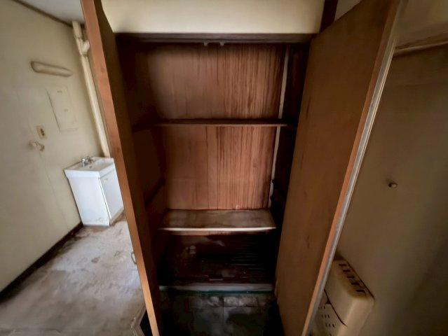 小山ハイコープ２号棟の玄関